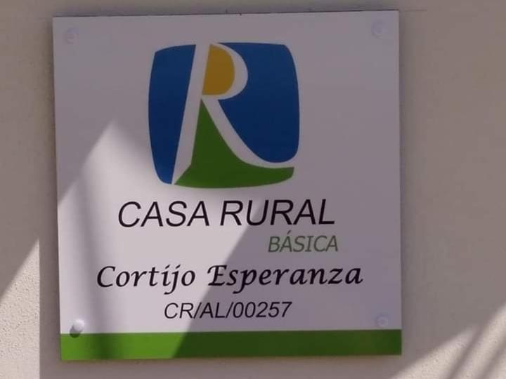 韦尔卡尔-奥韦拉Cortijo Esperanza住宿加早餐旅馆 外观 照片